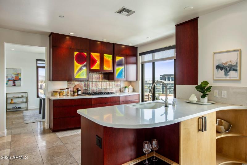 19-web-or-mls-D46A2804