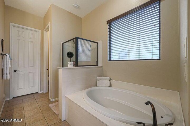 20220712230206680266000000-o