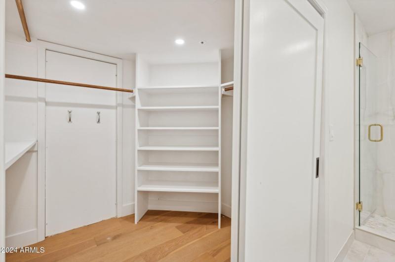 31-web-or-mls-8133-e-cortez-dr