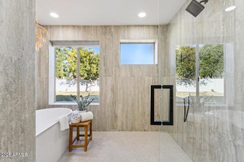 20250124193501106836000000-o