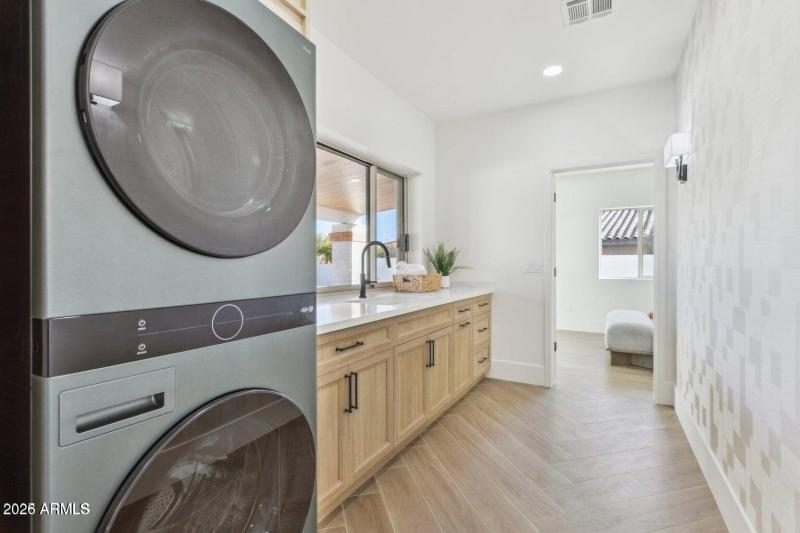 20250124193512452156000000-o