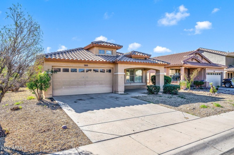 3323 W Saint Anne Ave-3