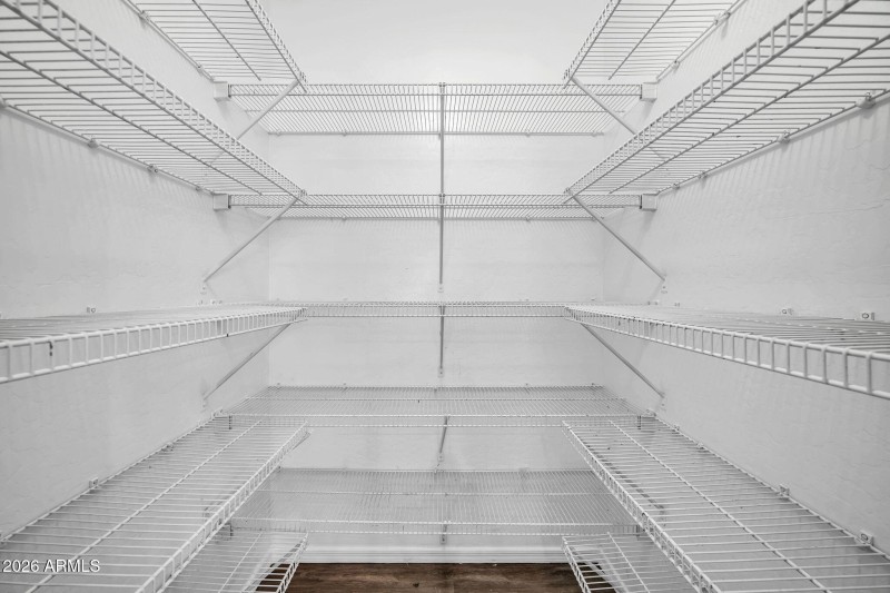 3323 W Saint Anne Ave-16