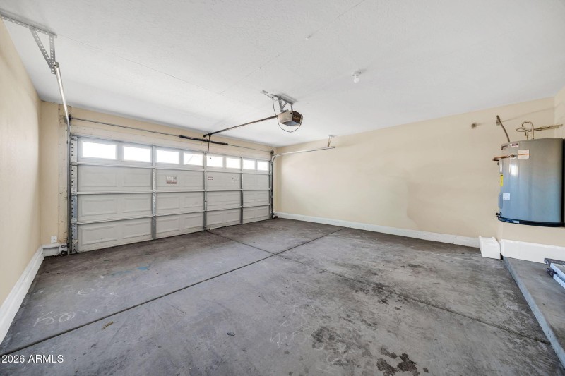 3323 W Saint Anne Ave-35