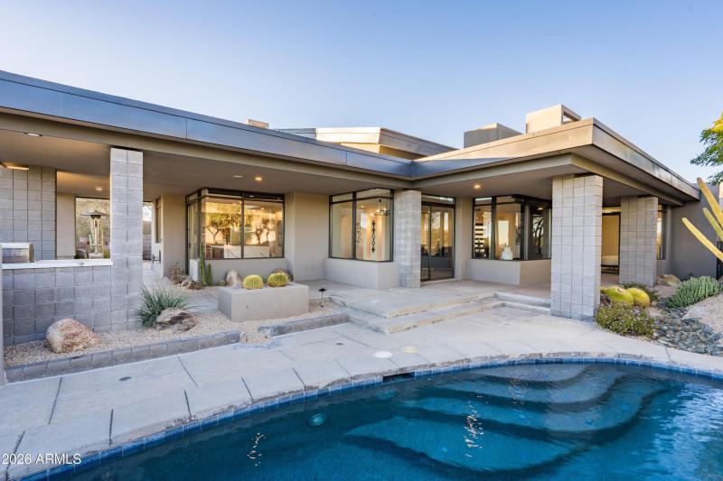 043_The Back Exterior