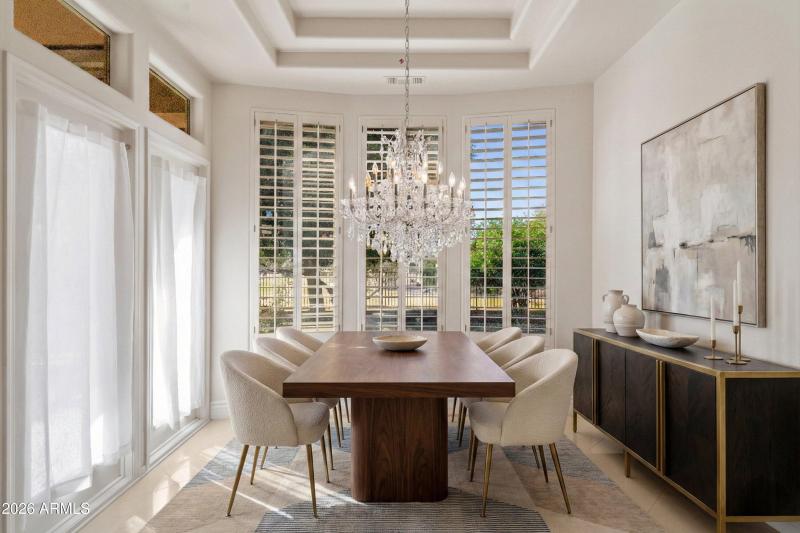 2-Dining Room [Virtually Staged]