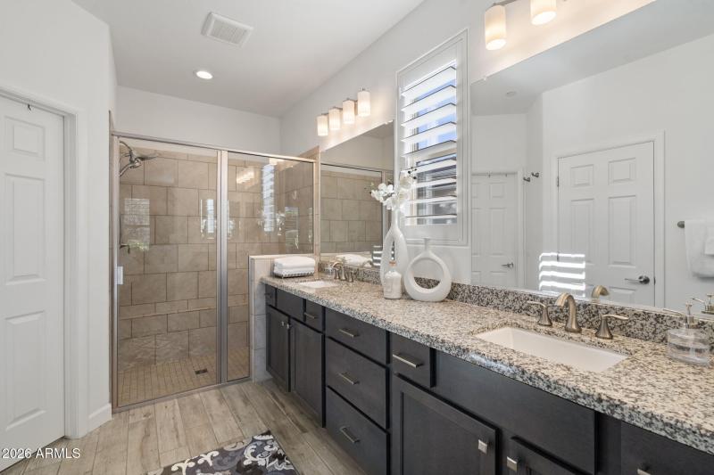 13-web-or-mls-_DSC9812