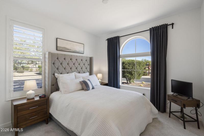 15-web-or-mls-_DSC9757