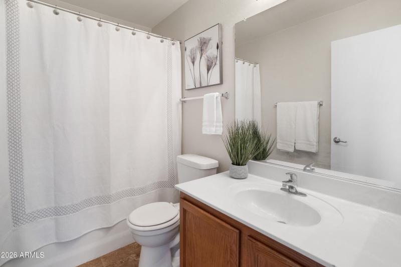 7570 W Nicolet Ave-14