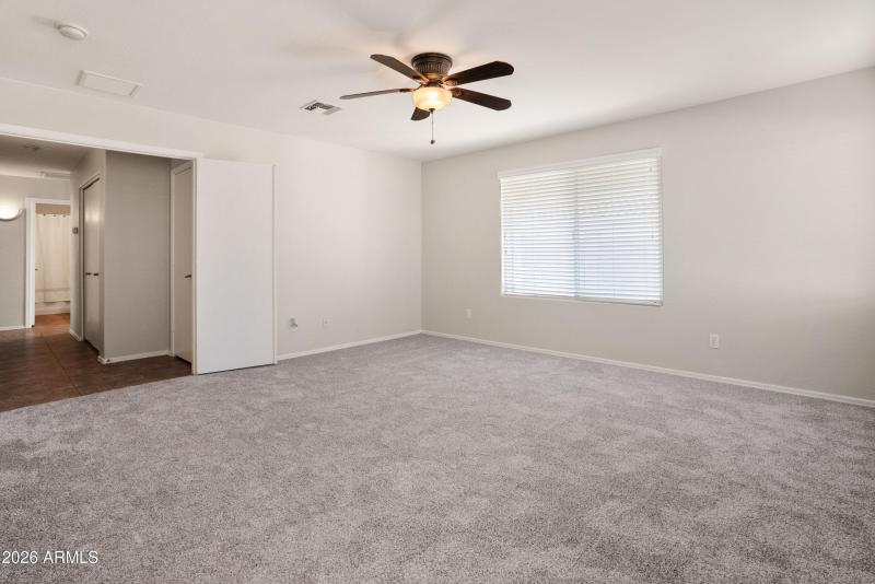 7570 W Nicolet Ave-22