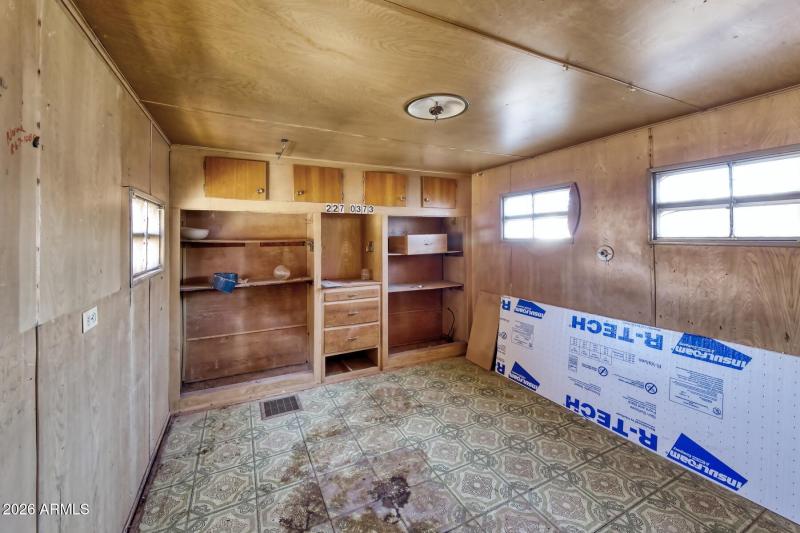 95 Sheila Lane-082103