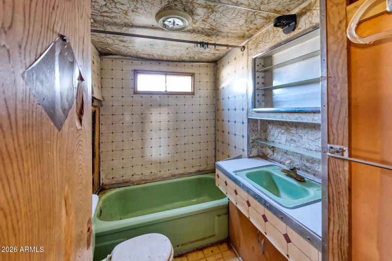 95 Sheila Lane-082098