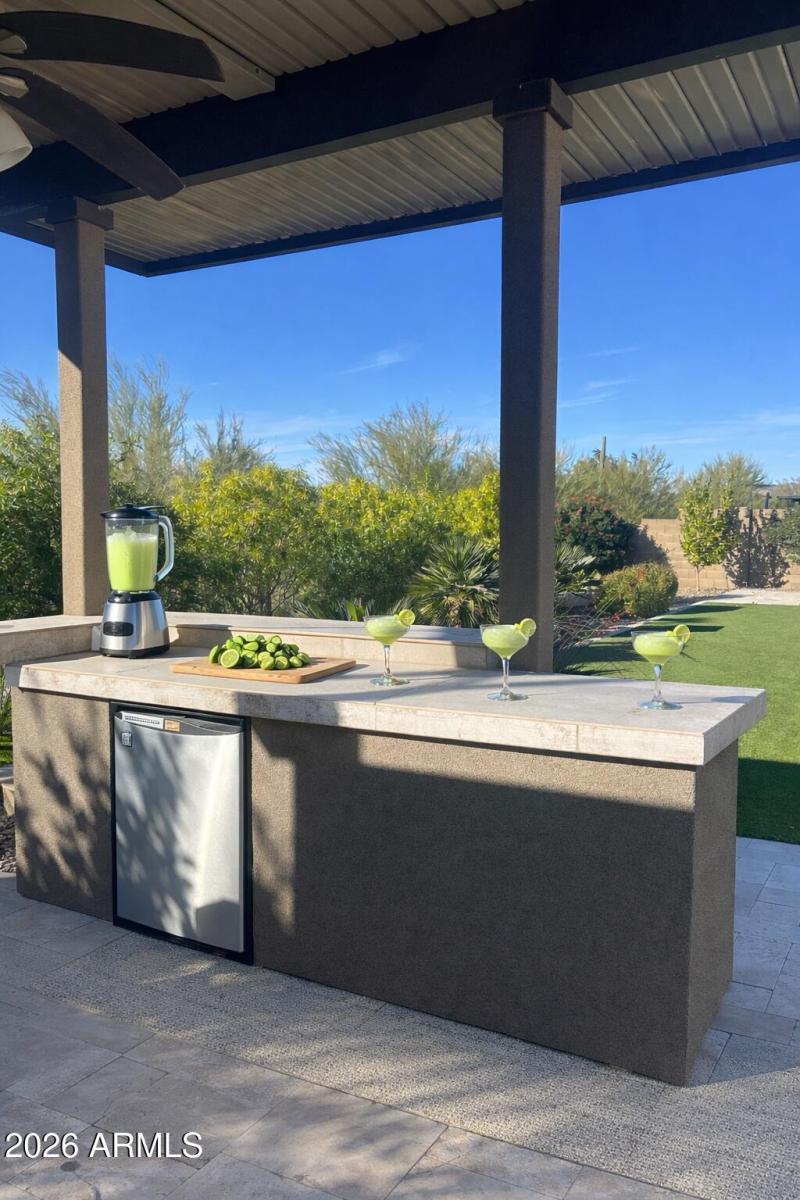 98D05F08-F07E-49C8-B74A-84895D96F707