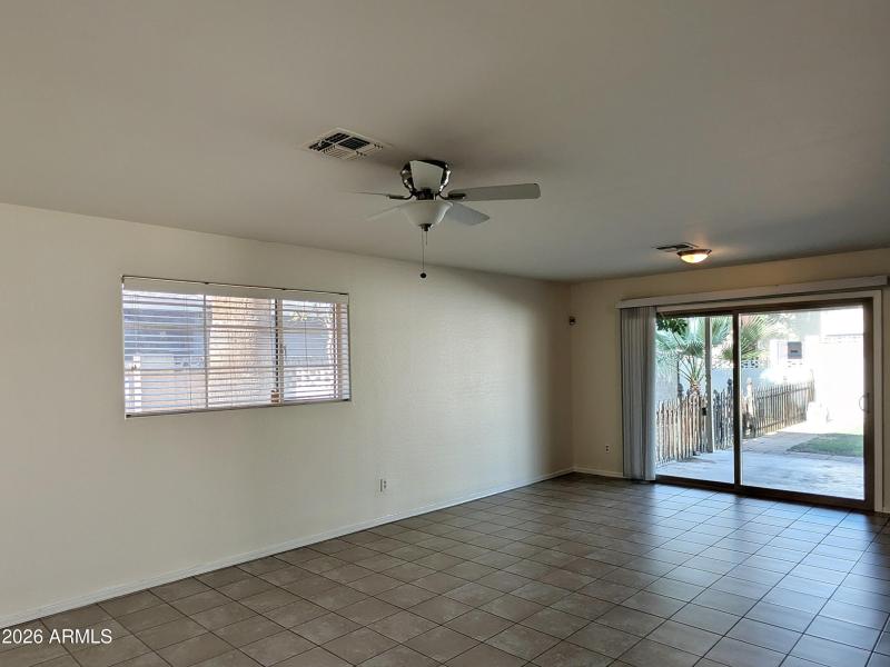 PXL_20260112_194149982.RAW-01.COVER~2