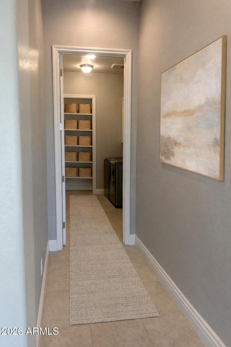 D96E7073-4B37-4104-B5FF-6E31F9010B3C