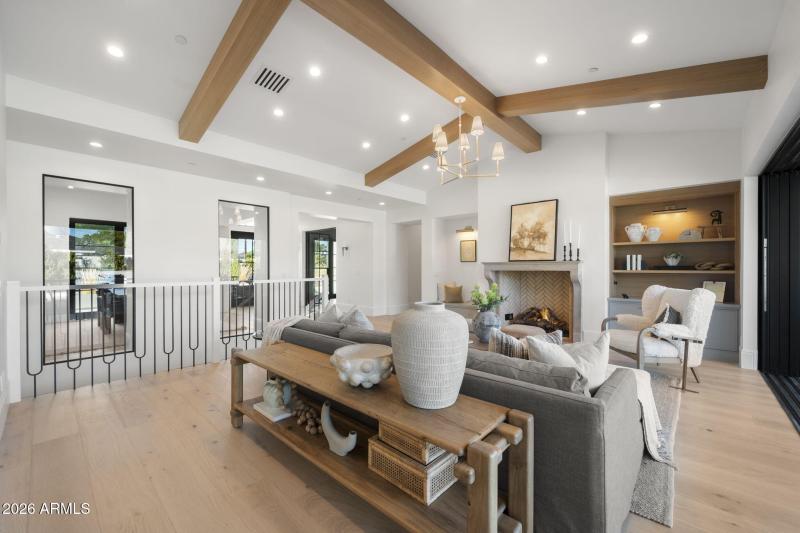 9-web-or-mls-6312-e-calle-del-paisano