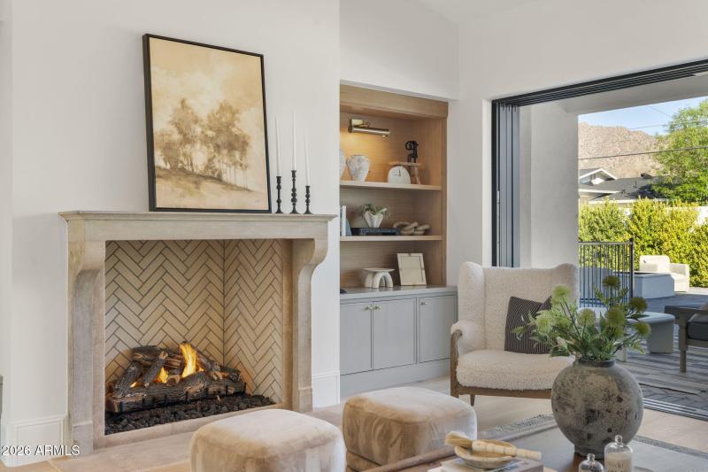 11-web-or-mls-6312-e-calle-del-paisano