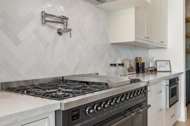 16-web-or-mls-6312-e-calle-del-paisano