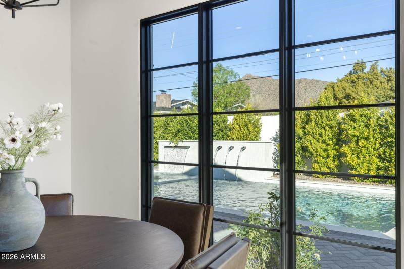 21-web-or-mls-6312-e-calle-del-paisano