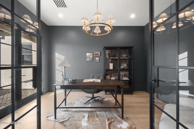 26-web-or-mls-6312-e-calle-del-paisano