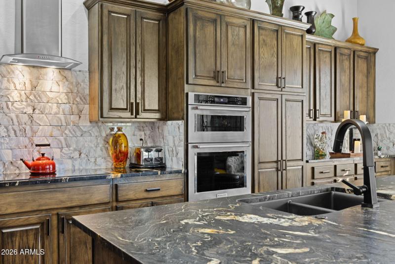 42105 N GOLF CREST Road