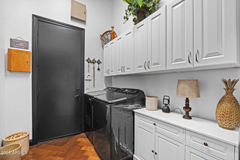 42105 N GOLF CREST Road