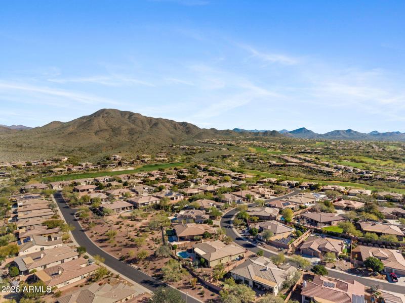 42105 N GOLF CREST Road