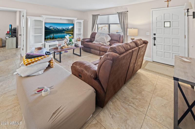 2720 Cisco Dr N I (6)