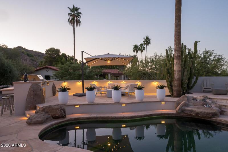 Raised BBQ & Seating Area