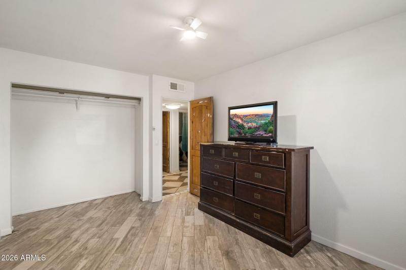 20-web-or-mls-_DSC9917