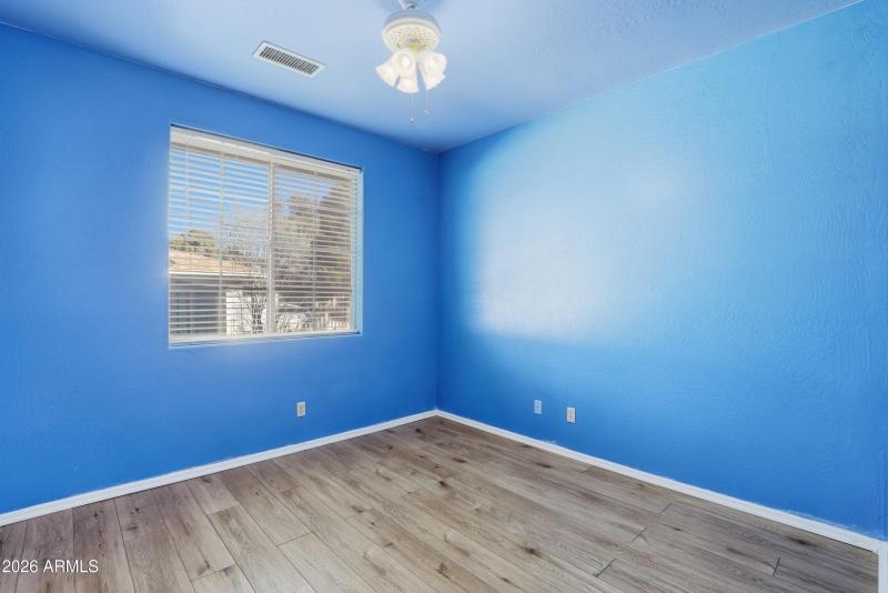 mls-228_Windmill_016