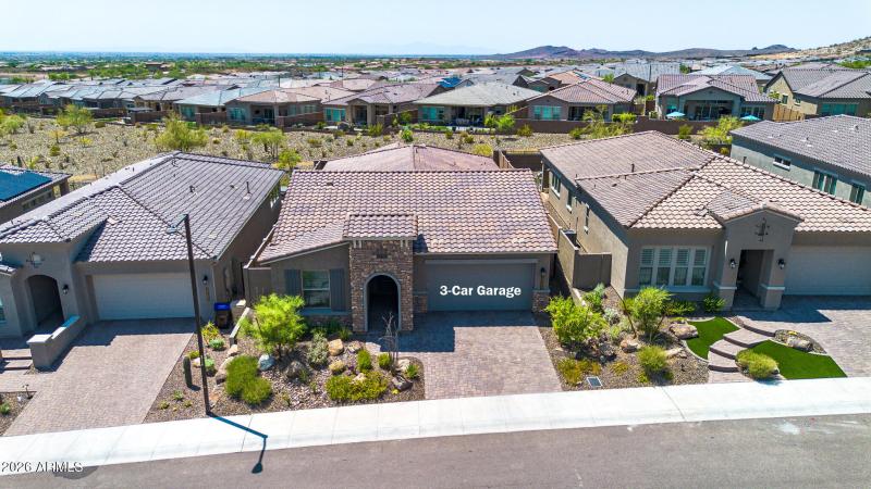 13195 W Golden Puma Trl Drone-Garage Dro