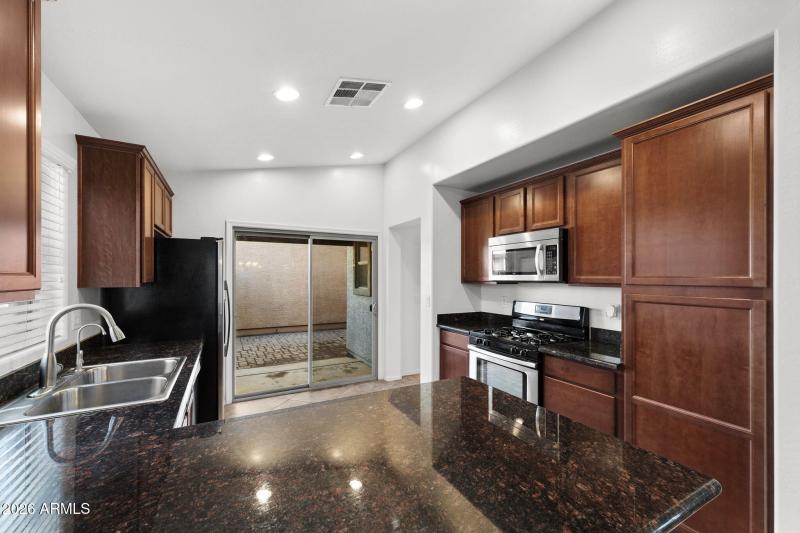 008__3500 E Milky Way