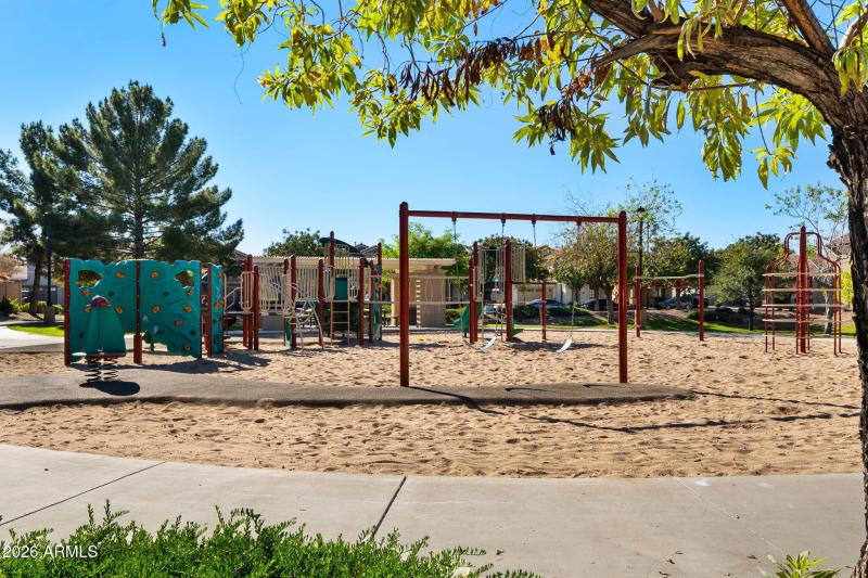 023__3500 E Milky Way