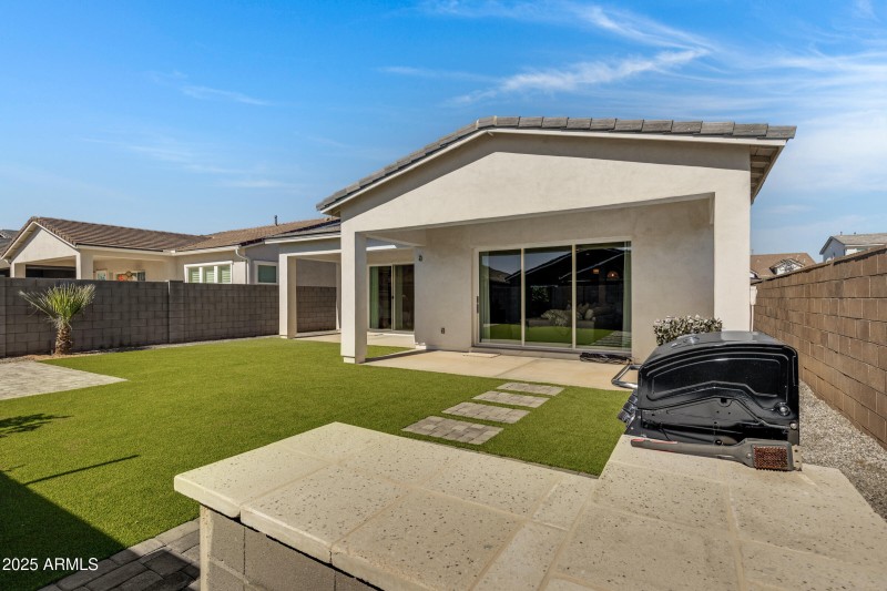 10051 E Talon Ave-32