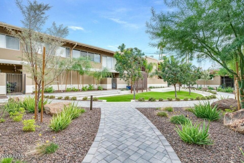 20181213022315187892000000-o