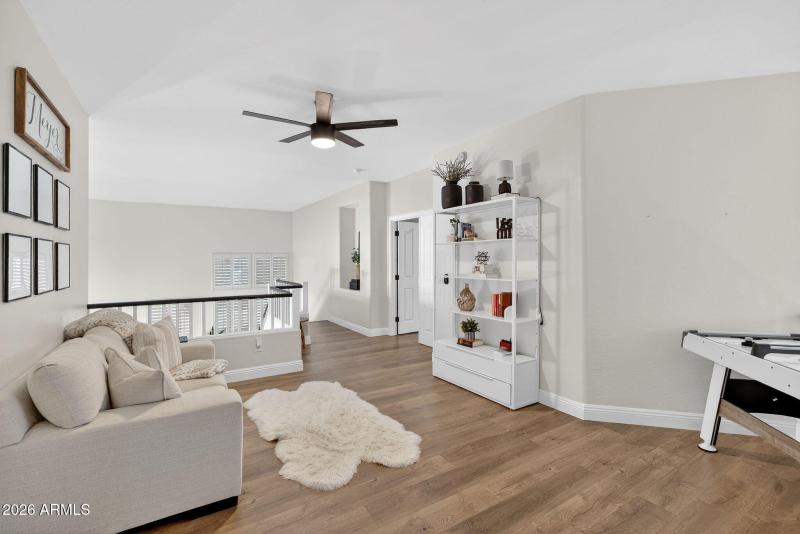 31-web-or-mls-85- W Hackberry Dr