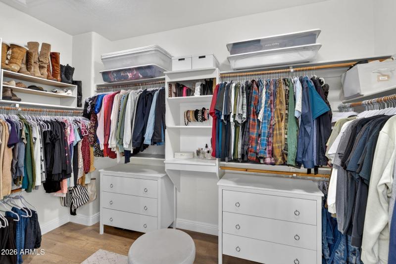 45-web-or-mls-23- W Hackberry Dr