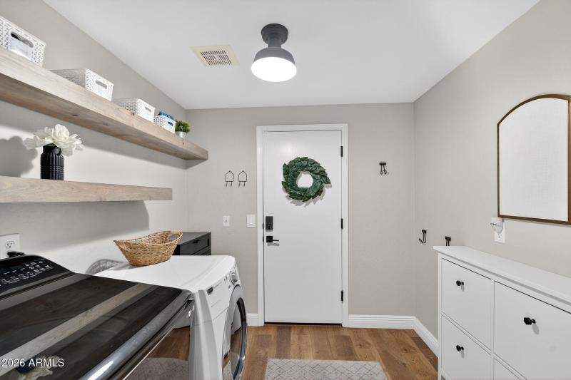 58-web-or-mls-35- W Hackberry Dr