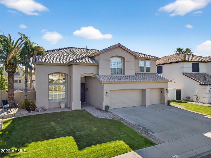 74-web-or-mls-02- W Hackberry Dr