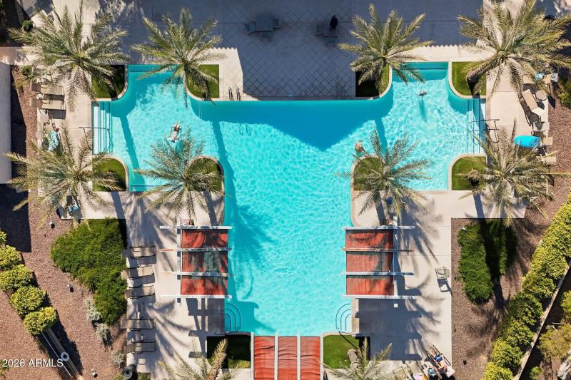 037-community-amenities