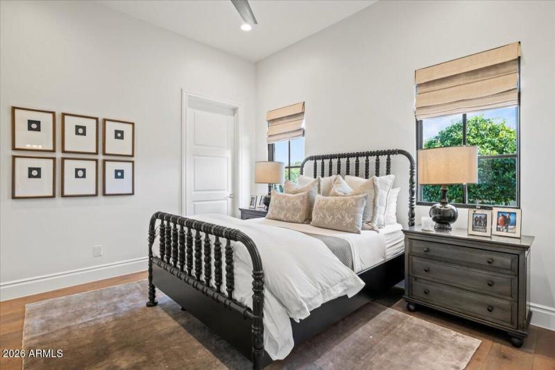 039-5022 E Orchid Ln 25