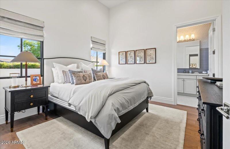 041-5022 E Orchid Ln 27