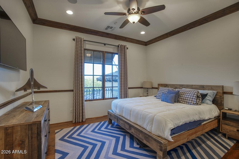 Ensuite Bedroom Upstairs