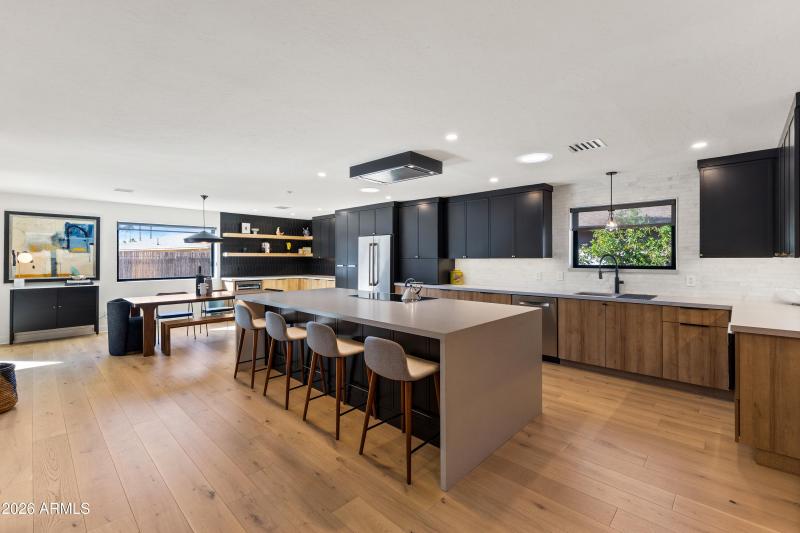 8553 East Vía de Sereno-21