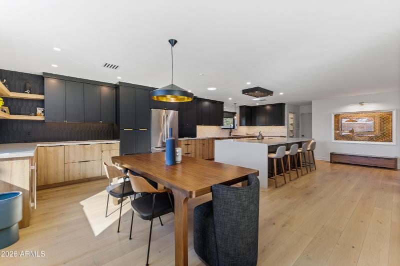 8553 East Vía de Sereno-31