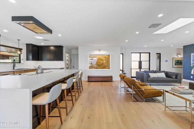 8553 East Vía de Sereno-34