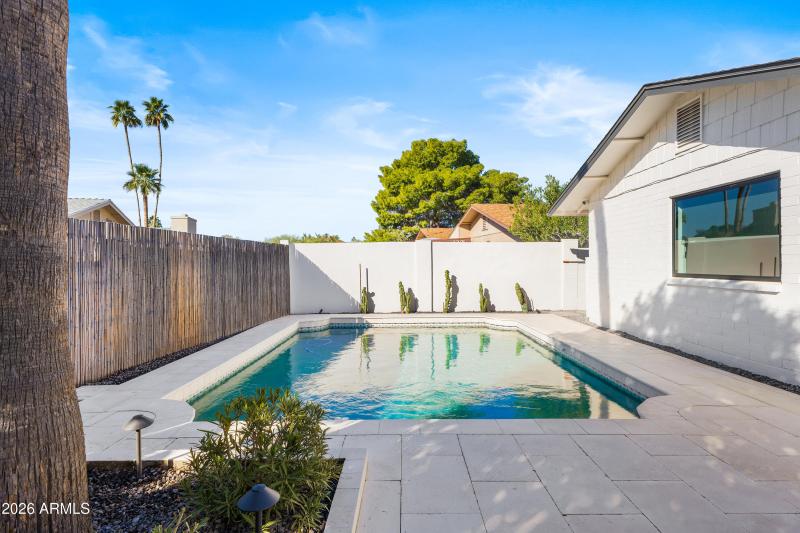 8553 East Vía de Sereno-55