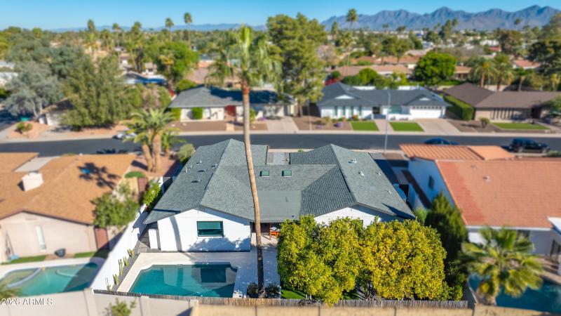 8553 East Vía de Sereno-66