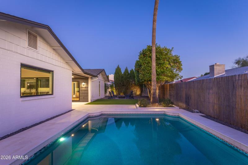 8553 East Vía de Sereno-80